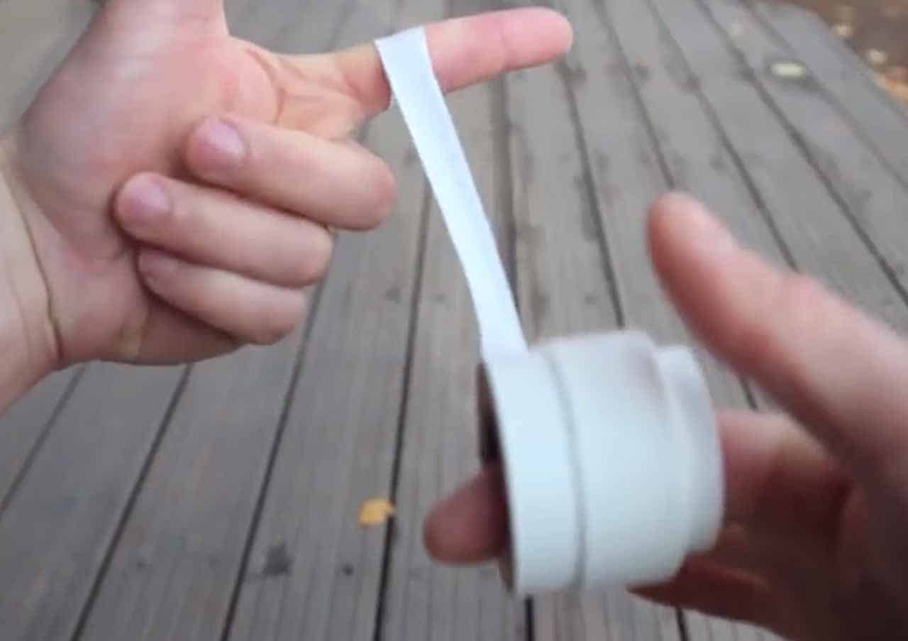 How do you tape your fingers for rock climbing? The best methods for