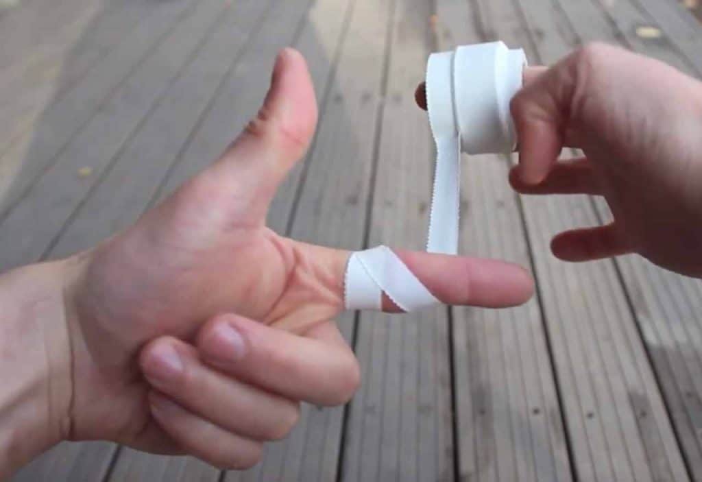 How do you tape your fingers for rock climbing? The best methods for