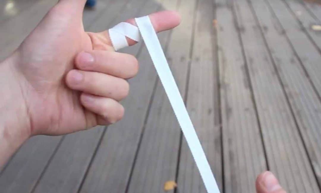 How do you tape your fingers for rock climbing? The best methods for